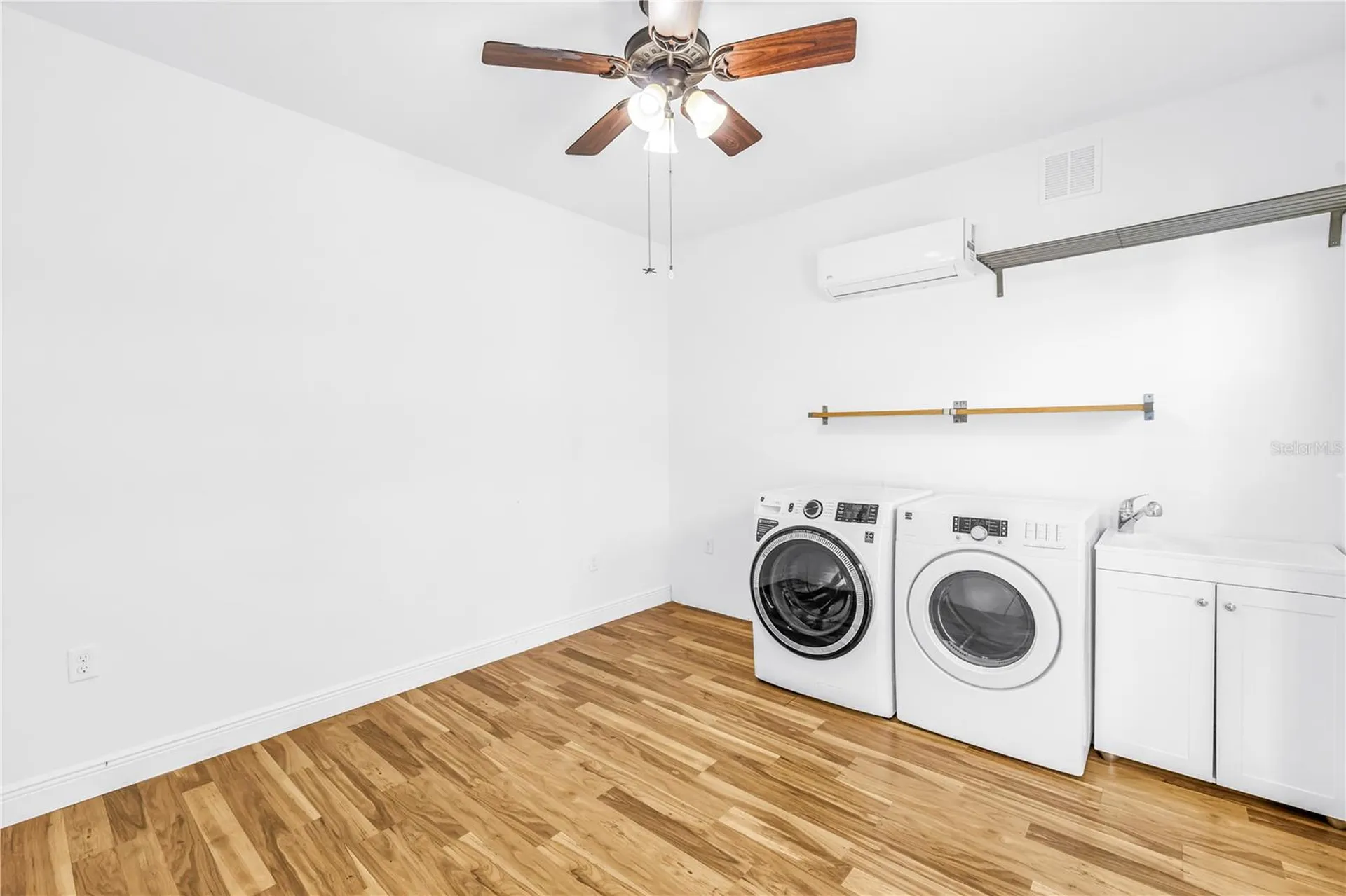 348 11th Avenue NE St Petersburg FL 33701