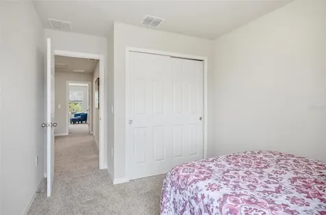 412 Legacy Loop Davenport FL 33896
