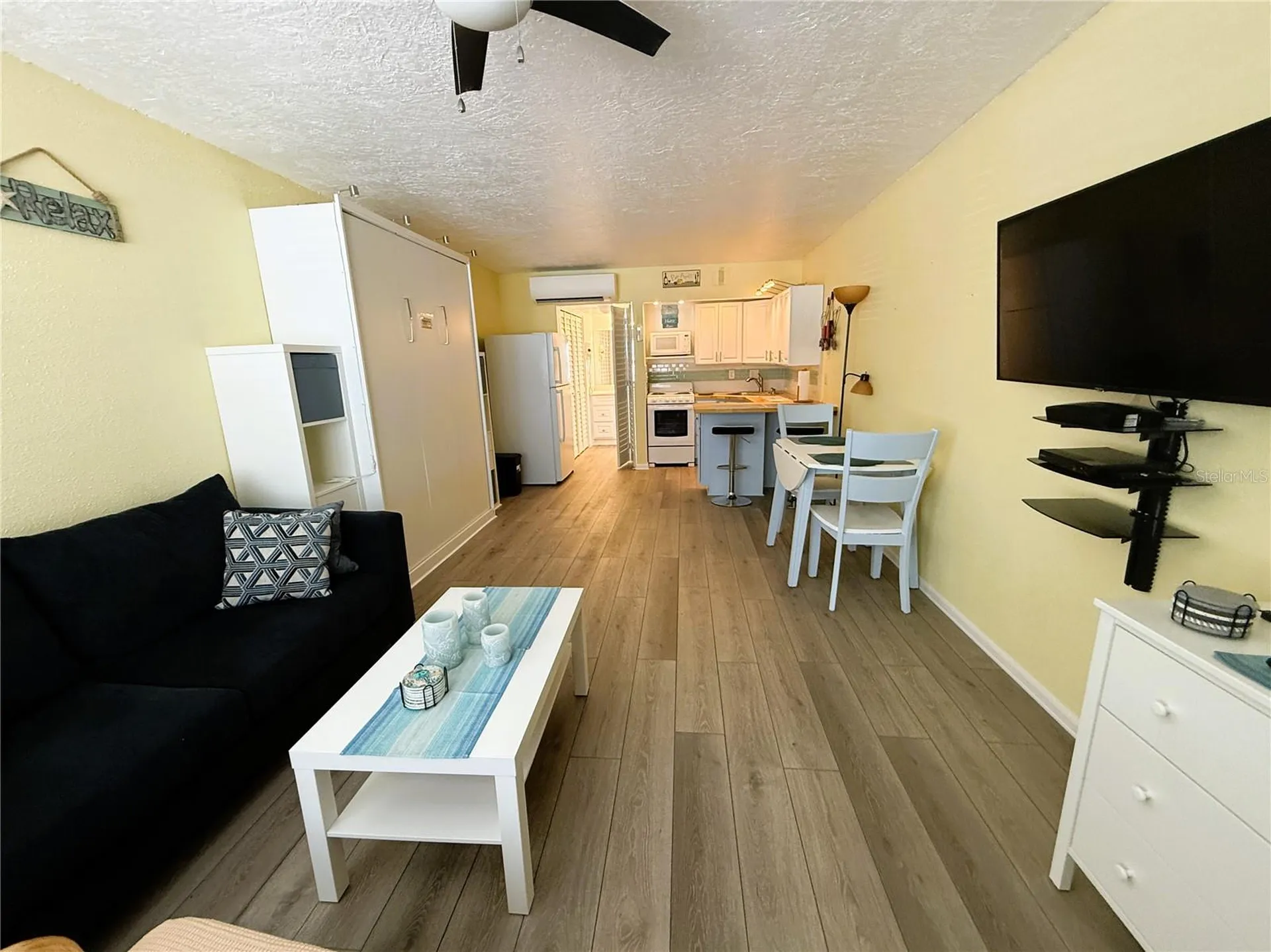 11440 1st Street E Treasure Island FL 33706
