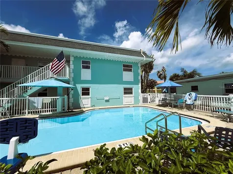 11440 1st Street E Treasure Island FL 33706