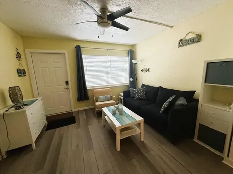 11440 1st Street E Treasure Island FL 33706