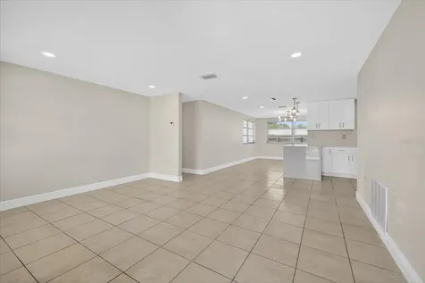 7523 Briarwood Drive Port Richey FL 34668