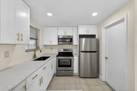 7523 Briarwood Drive Port Richey FL 34668