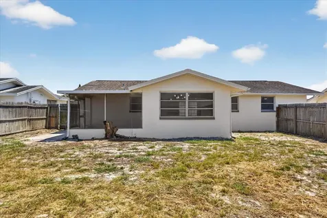 7523 Briarwood Drive Port Richey FL 34668