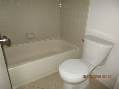 2112 Bahamas Court Kissimmee FL 34741