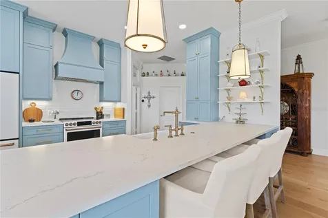 208 Wimbledon Circle Lake Mary FL 32746