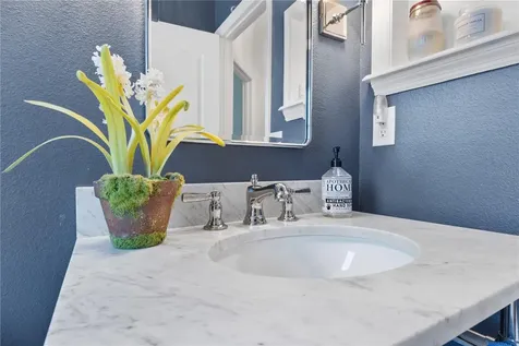 208 Wimbledon Circle Lake Mary FL 32746