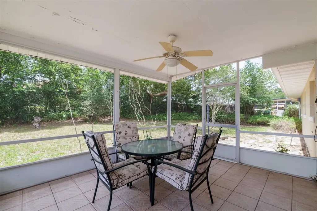 1987 S Old Mill Drive Deltona FL 32725