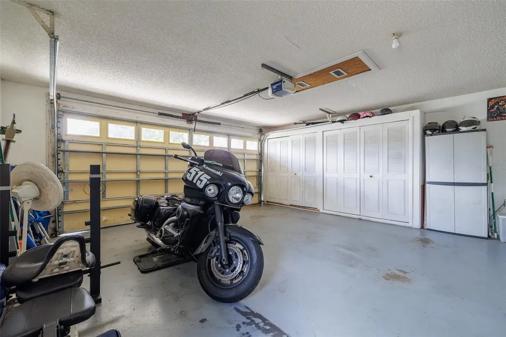 1987 S Old Mill Drive Deltona FL 32725