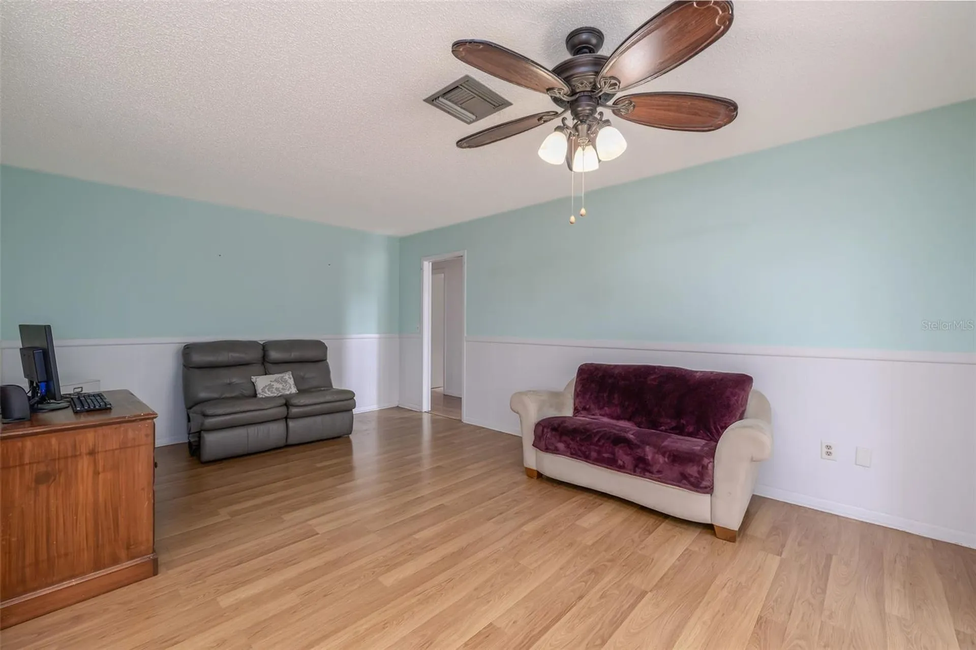 1987 S Old Mill Drive Deltona FL 32725
