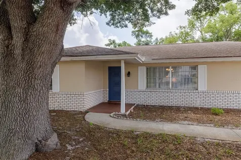 1987 S Old Mill Drive Deltona FL 32725