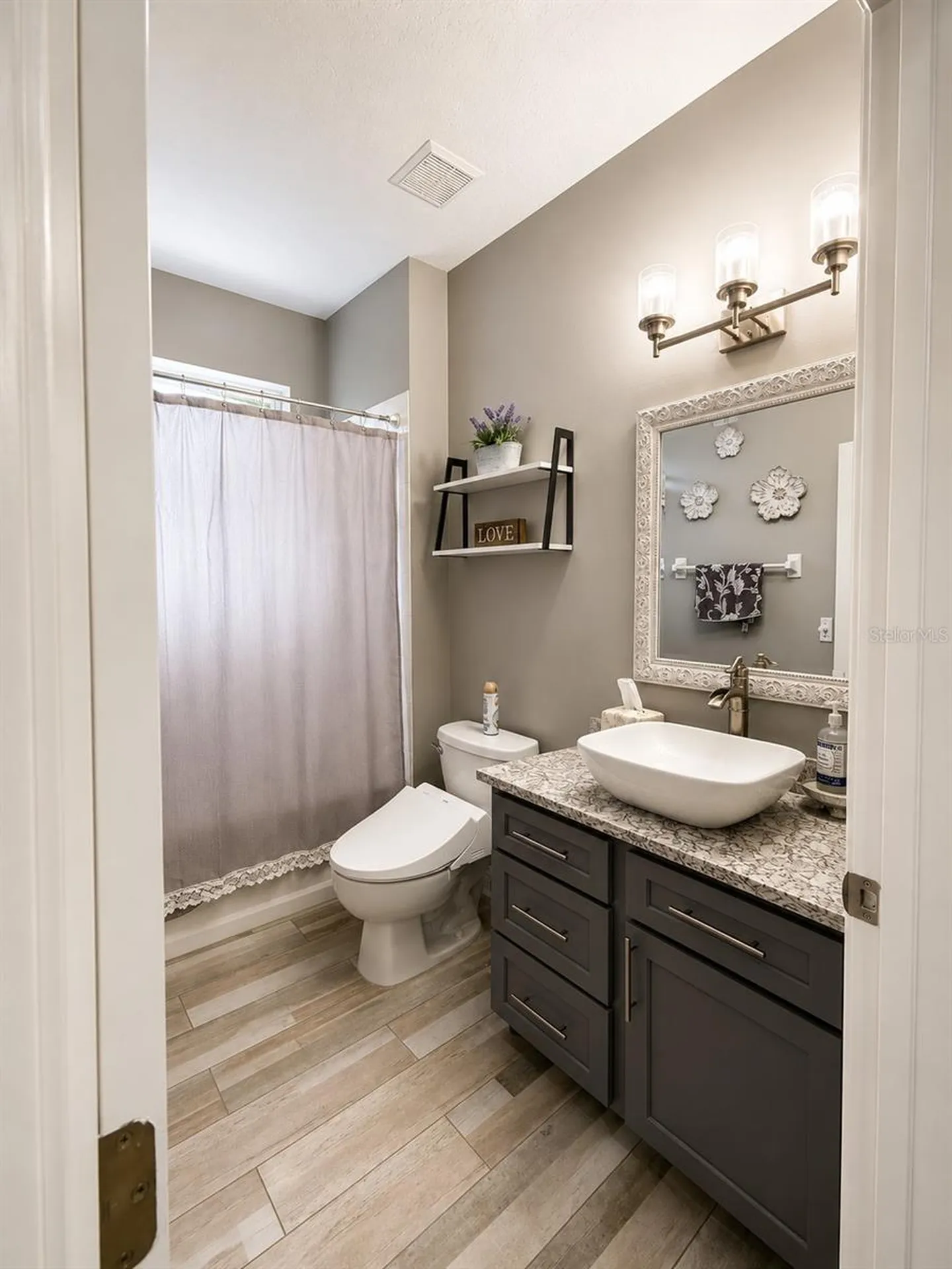 9880 Tivoli Chase Drive Orlando FL 32829