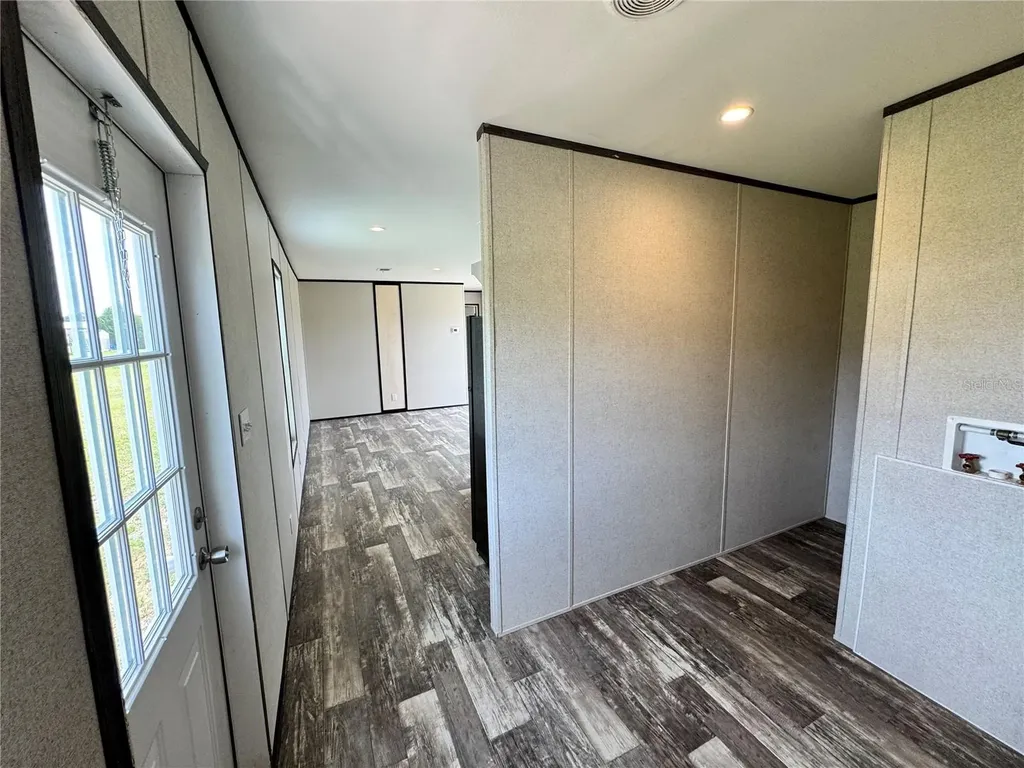 1115 NW 12th Lane Lake Panasoffkee FL 33538