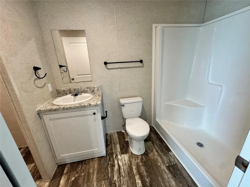 1115 NW 12th Lane Lake Panasoffkee FL 33538