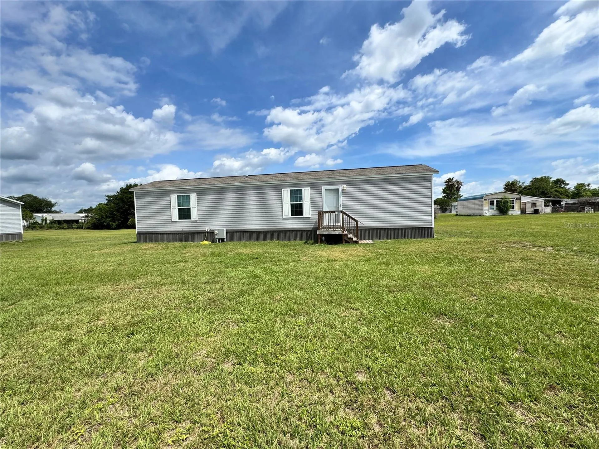 1115 NW 12th Lane Lake Panasoffkee FL 33538