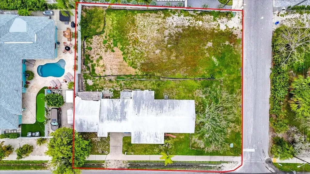 121 48th Street Holmes Beach FL 34217