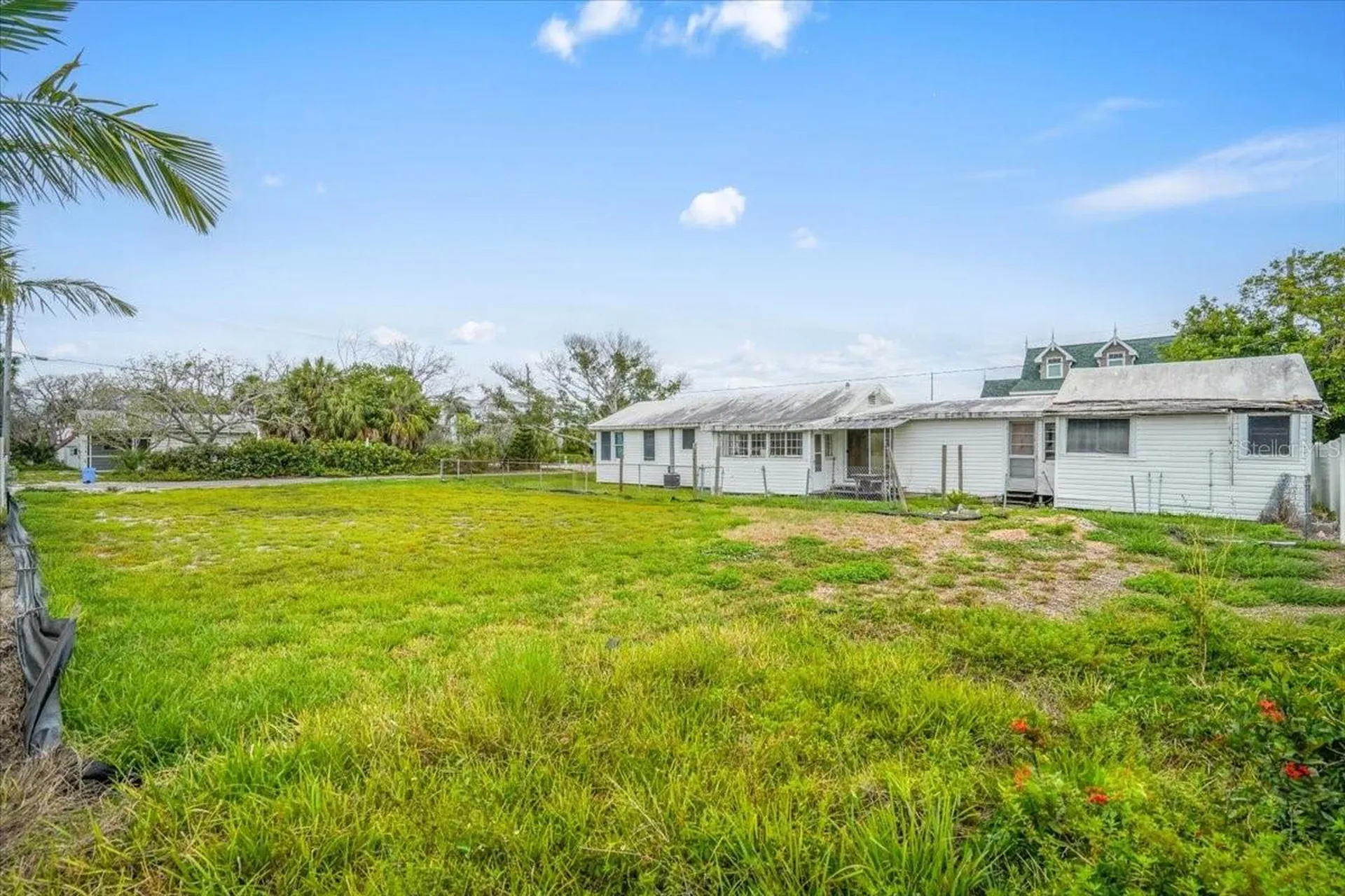 121 48th Street Holmes Beach FL 34217