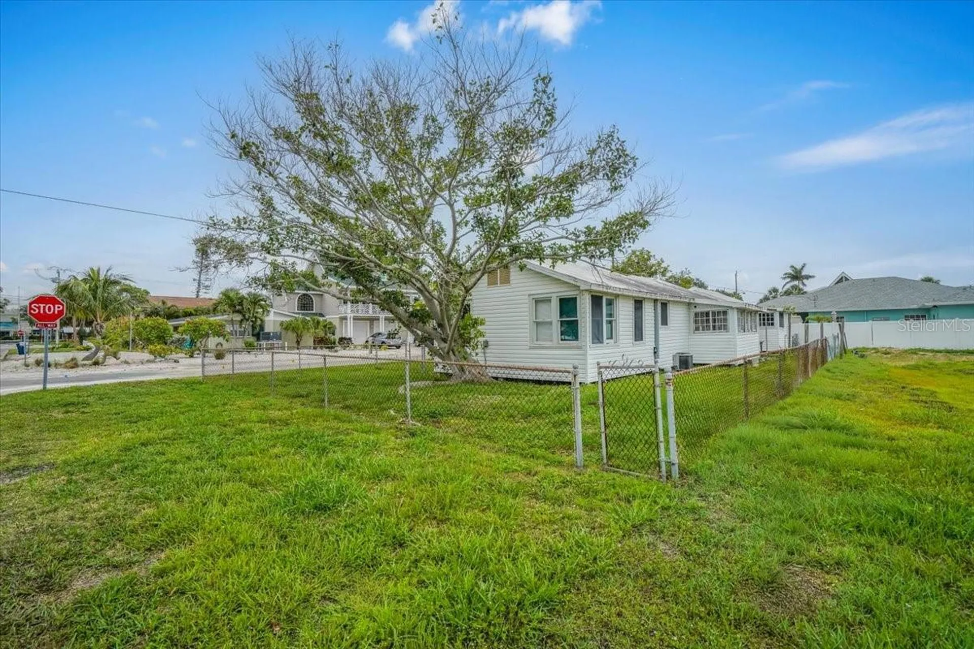 121 48th Street Holmes Beach FL 34217