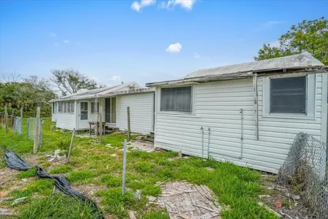 121 48th Street Holmes Beach FL 34217