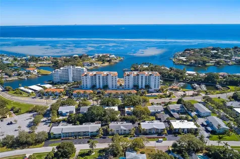 1325 Snell Isle Boulevard NE St Petersburg FL 33704