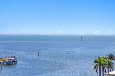 1325 Snell Isle Boulevard NE St Petersburg FL 33704