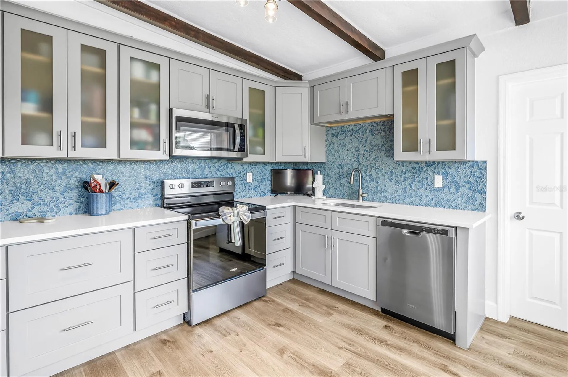 7599 Meadowlawn Drive N St Petersburg FL 33702