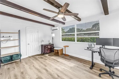 7599 Meadowlawn Drive N St Petersburg FL 33702