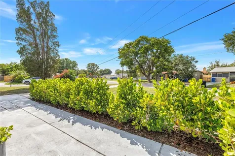 7599 Meadowlawn Drive N St Petersburg FL 33702