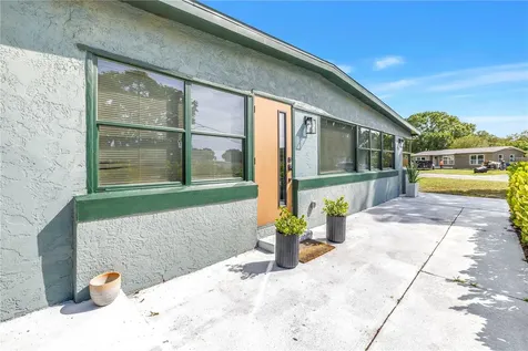 7599 Meadowlawn Drive N St Petersburg FL 33702