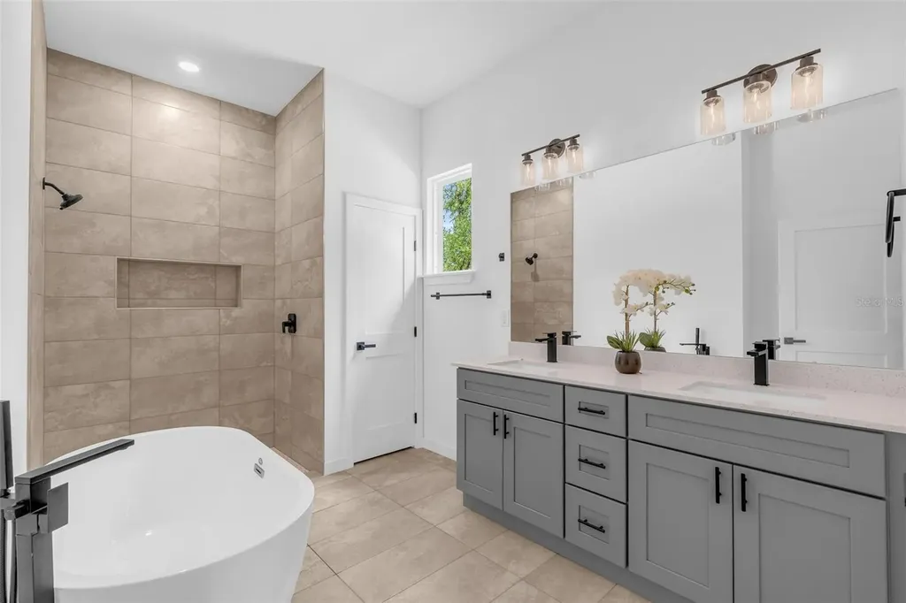 1318 W Dupont Drive Dunnellon FL 34434