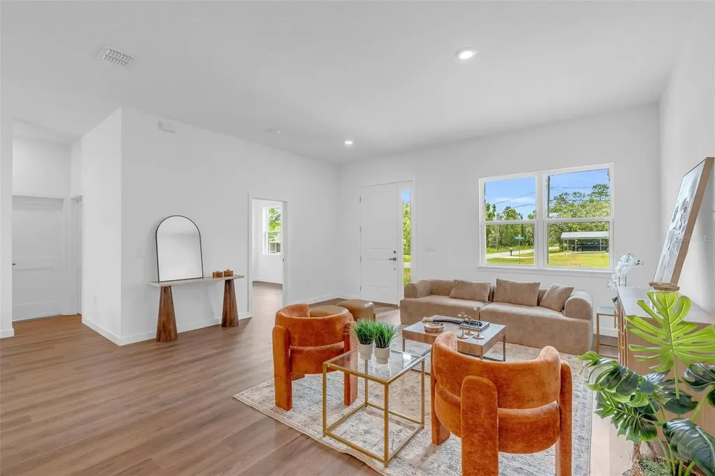 1318 W Dupont Drive Dunnellon FL 34434