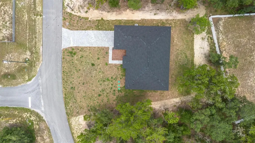 1318 W Dupont Drive Dunnellon FL 34434