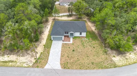 1318 W Dupont Drive Dunnellon FL 34434