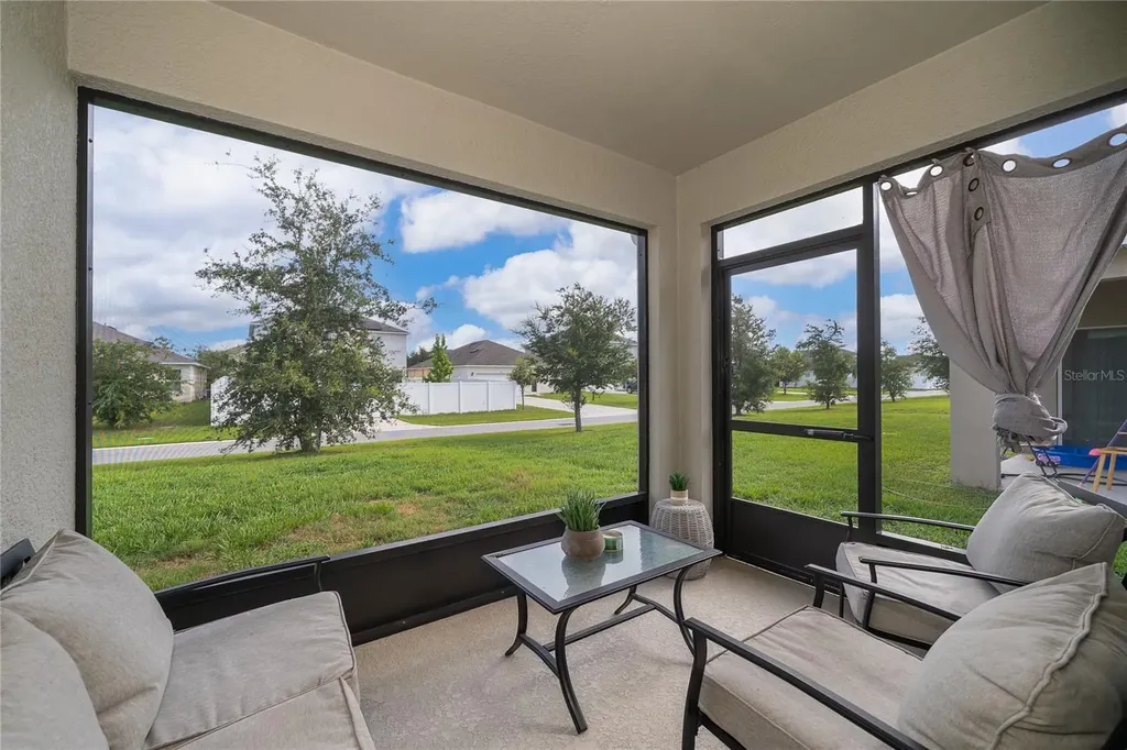 1933 Bellknoll Lane Kissimmee FL 34744