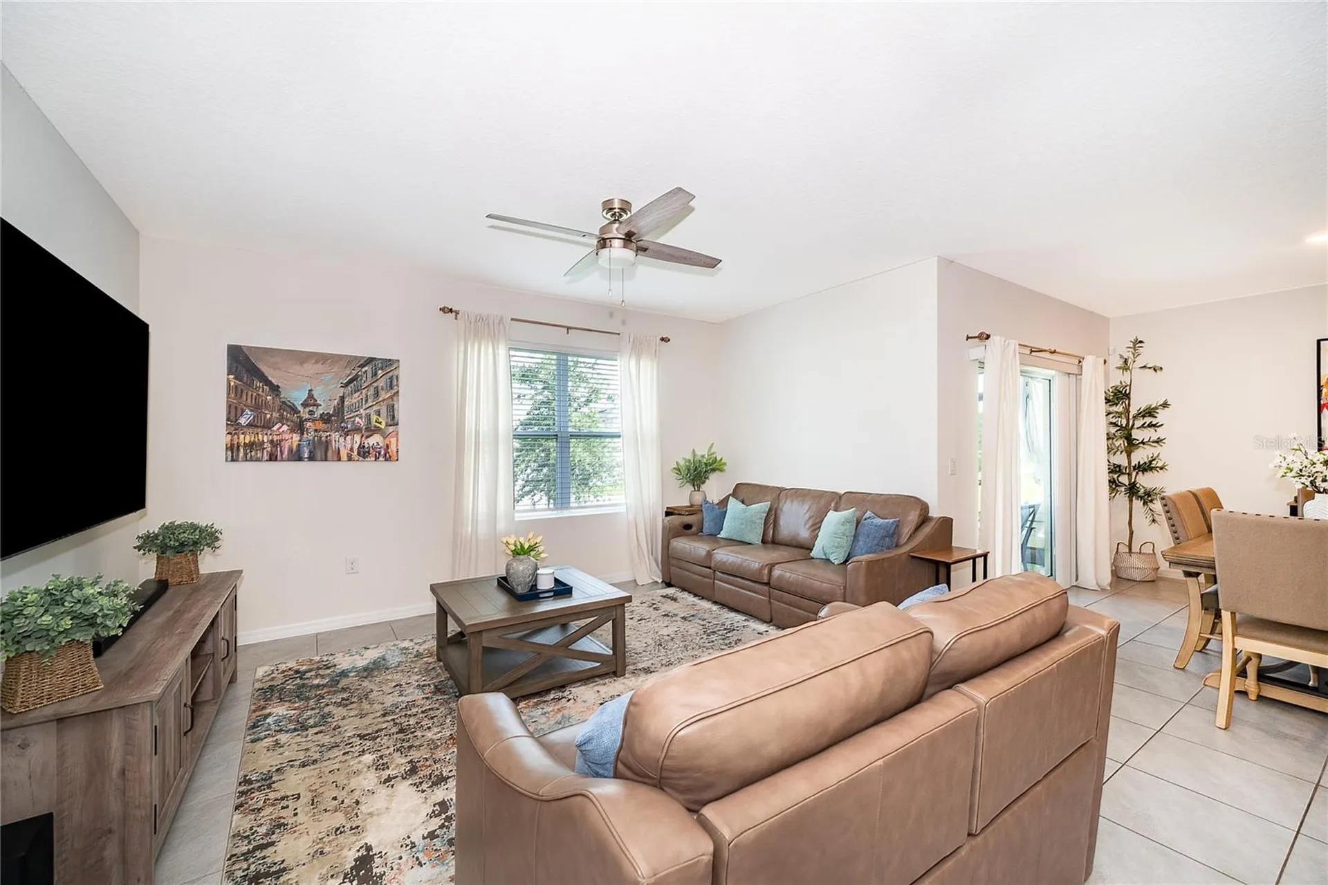 1933 Bellknoll Lane Kissimmee FL 34744