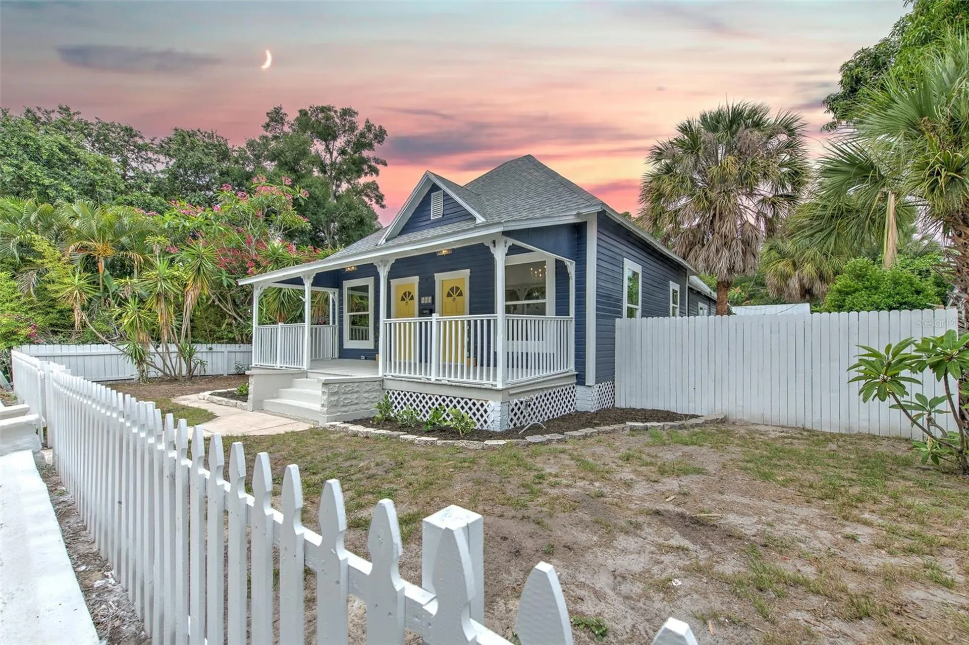 808 7th Street N St Petersburg FL 33701
