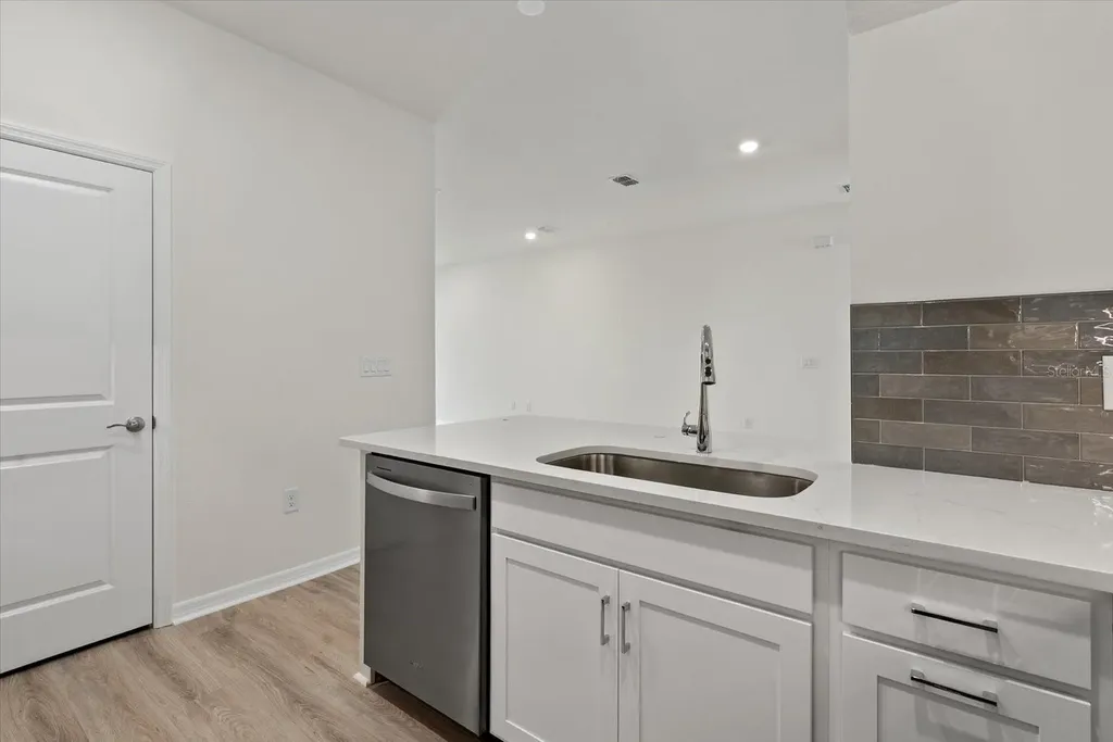 7566 Sea Oak Court Parrish FL 34219