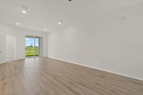 7566 Sea Oak Court Parrish FL 34219