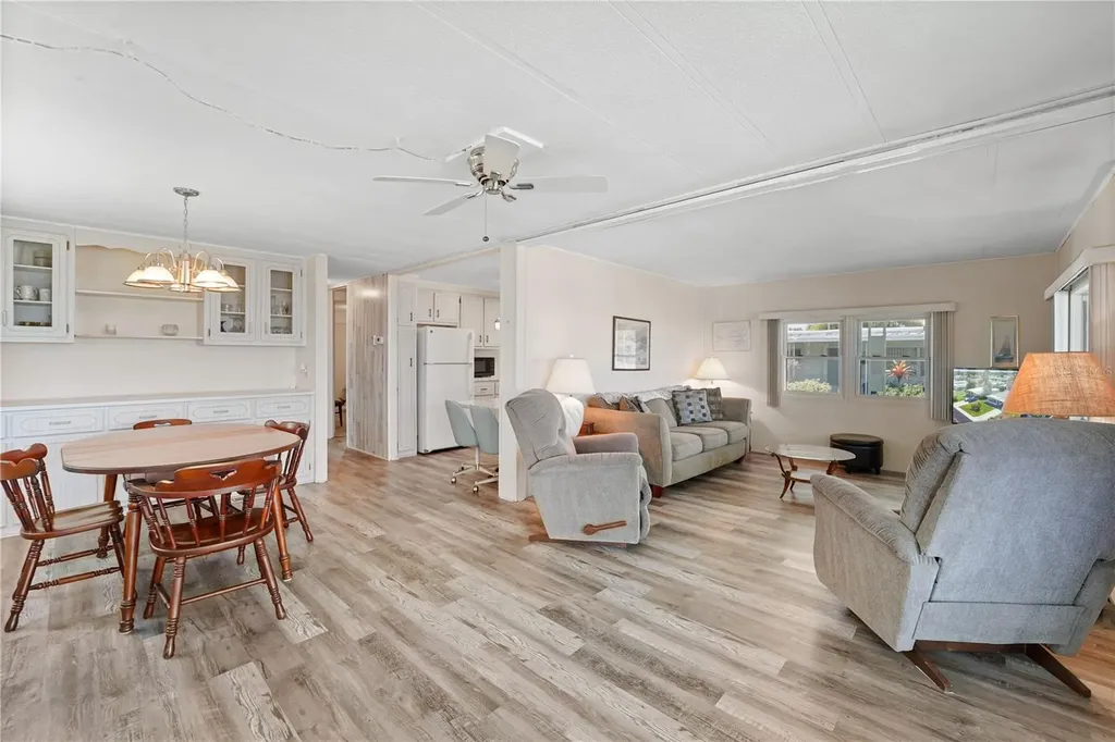 47 Delaware Court S Palm Harbor FL 34684