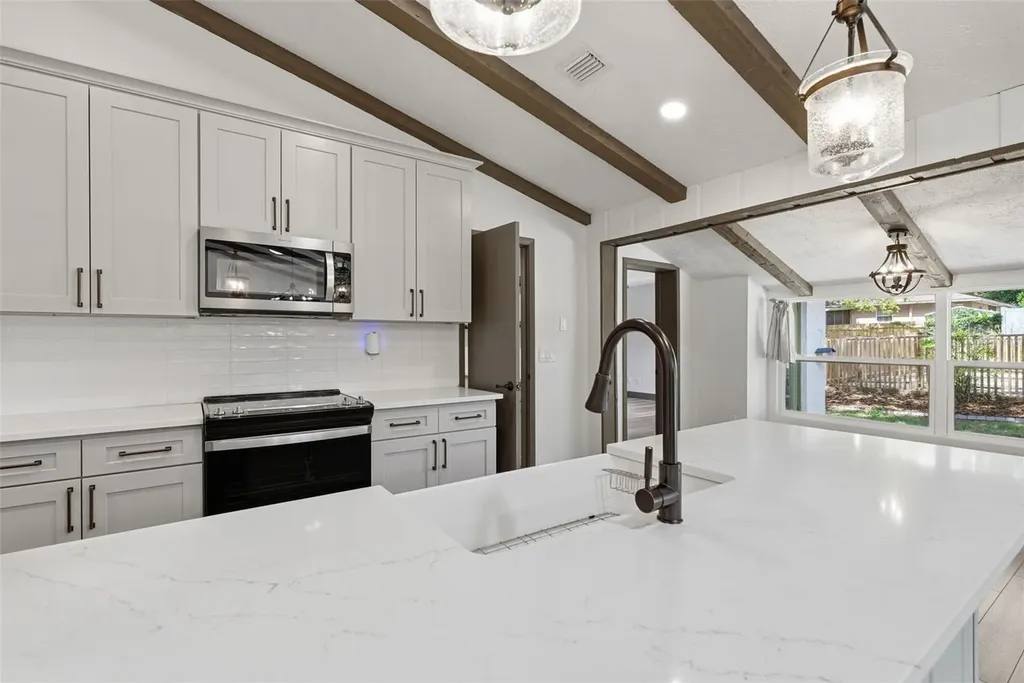 4110 Helene Place Valrico FL 33594