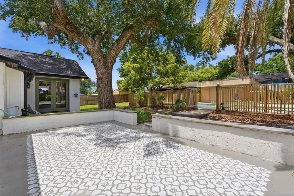 4110 Helene Place Valrico FL 33594