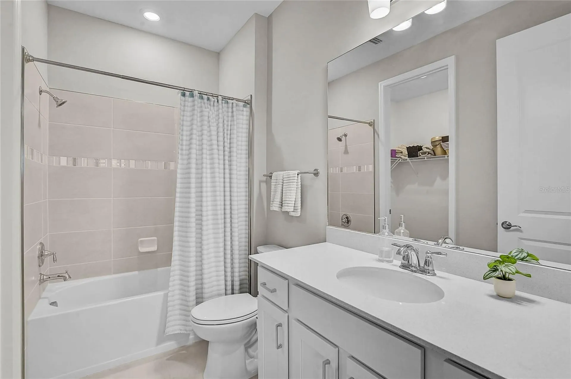 812 Gadwall Court Bradenton FL 34212