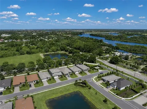 812 Gadwall Court Bradenton FL 34212