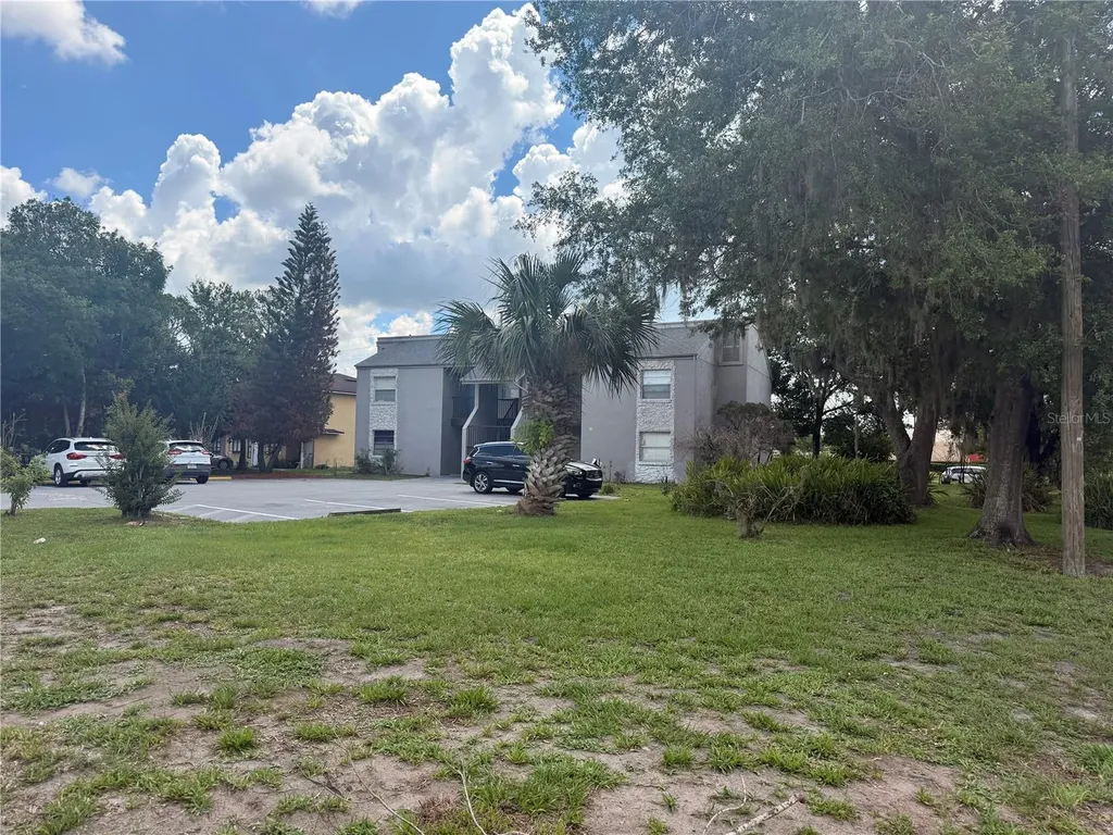108 Booth Lane Kissimmee FL 34743