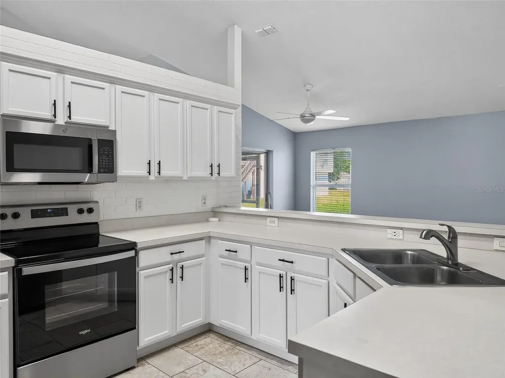 334 Cocoa Court Kissimmee FL 34758