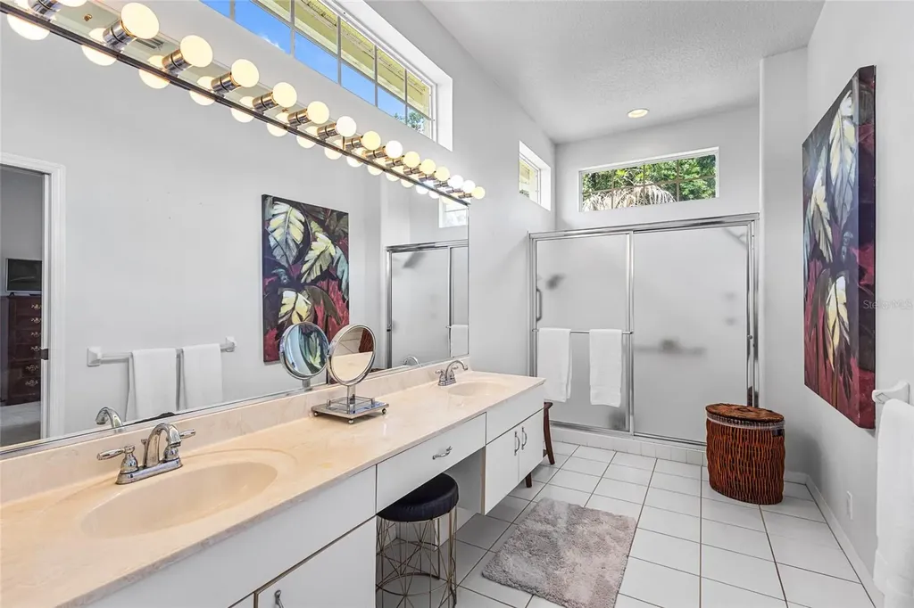 6662 Oakbrooke Circle Bradenton FL 34202