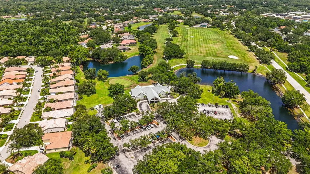 6662 Oakbrooke Circle Bradenton FL 34202