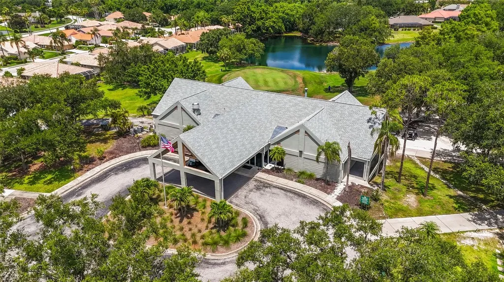 6662 Oakbrooke Circle Bradenton FL 34202