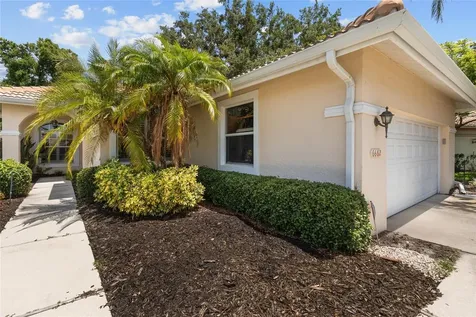 6662 Oakbrooke Circle Bradenton FL 34202