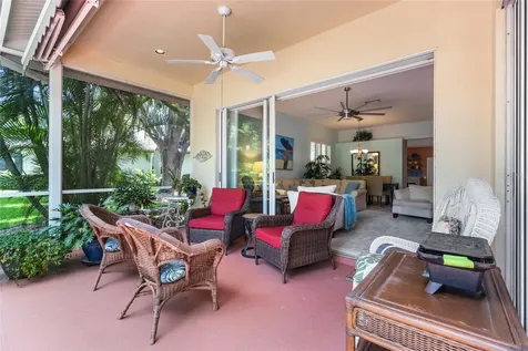 6662 Oakbrooke Circle Bradenton FL 34202
